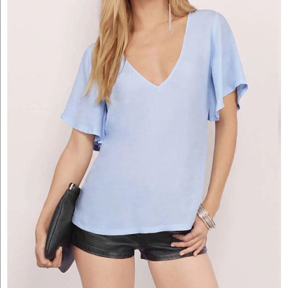 TOBI Split Back Blouse 💙 - Picture 2 of 6